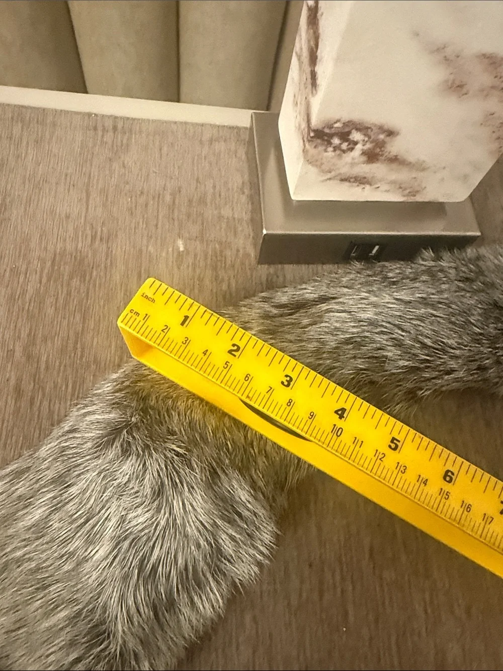 Fox fur clip on scarf